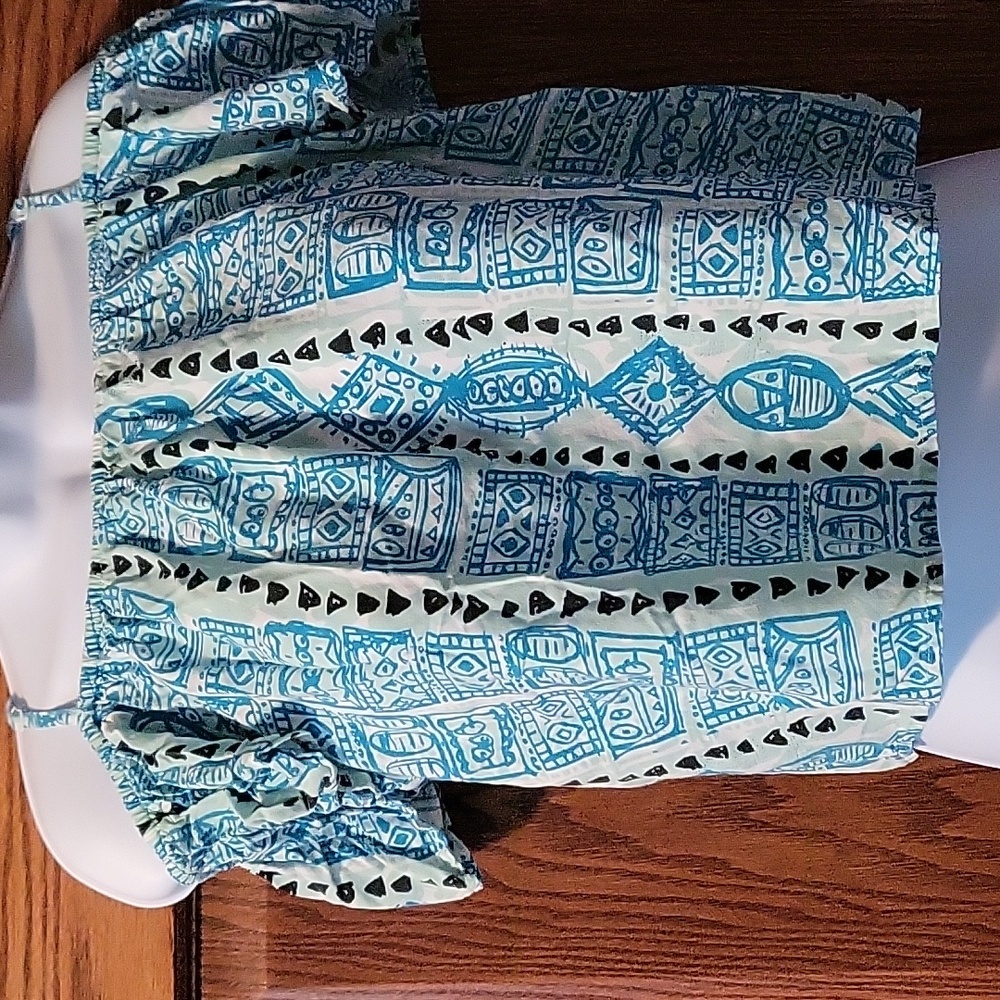Mudd Cold Shoulder Top